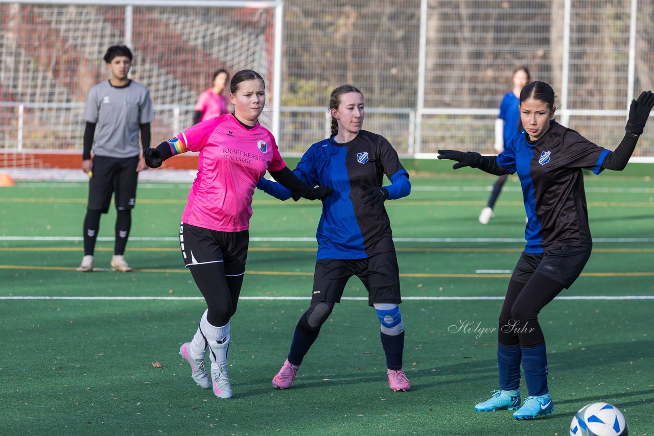 Bild 108 - wCJ VfL Pinneberg - SSV Rantzau : Ergebnis: 0:0